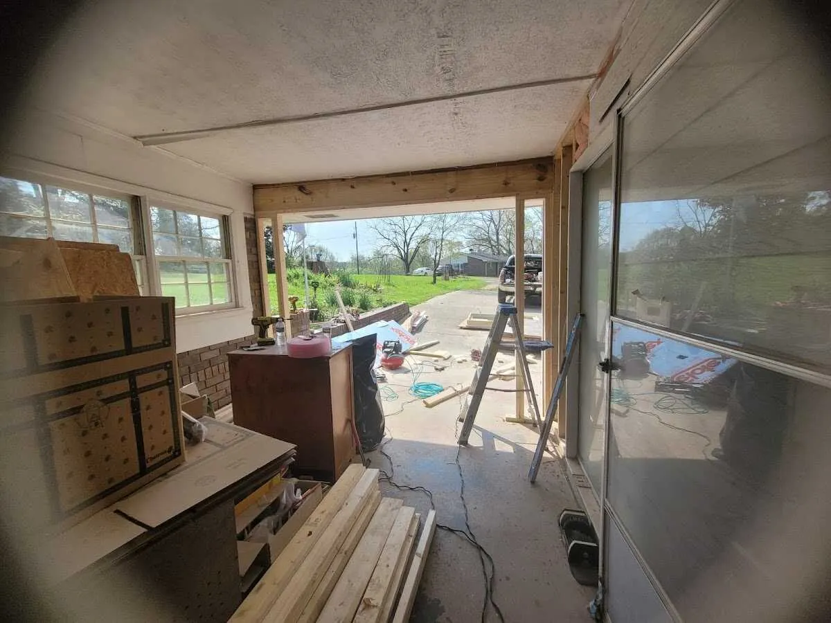 Air movers and dehumidifier for Water Mitigation Services in Safety Harbor